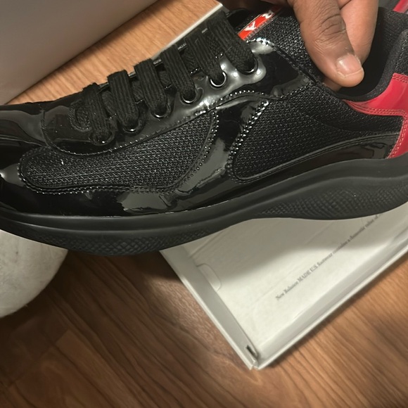 Prada Shoes (LEGIT)


We can negotiate a price, Wore one time , serial number - Picture 4 of 9